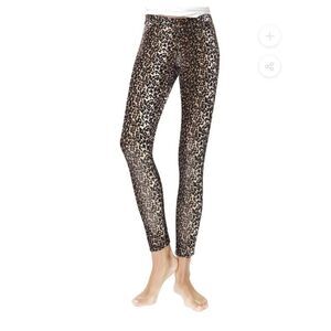 NWT Memoi leopard print leggings